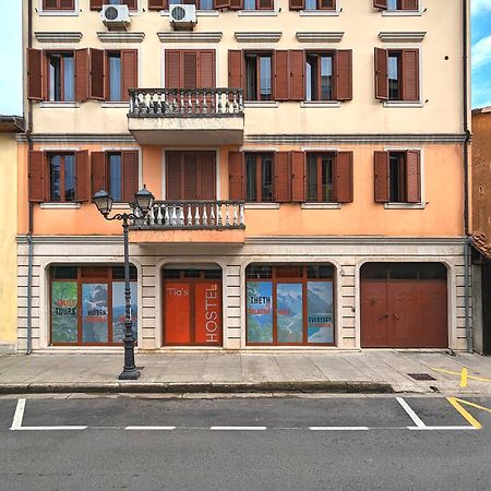 Tias Hostel شكودر المظهر الخارجي الصورة