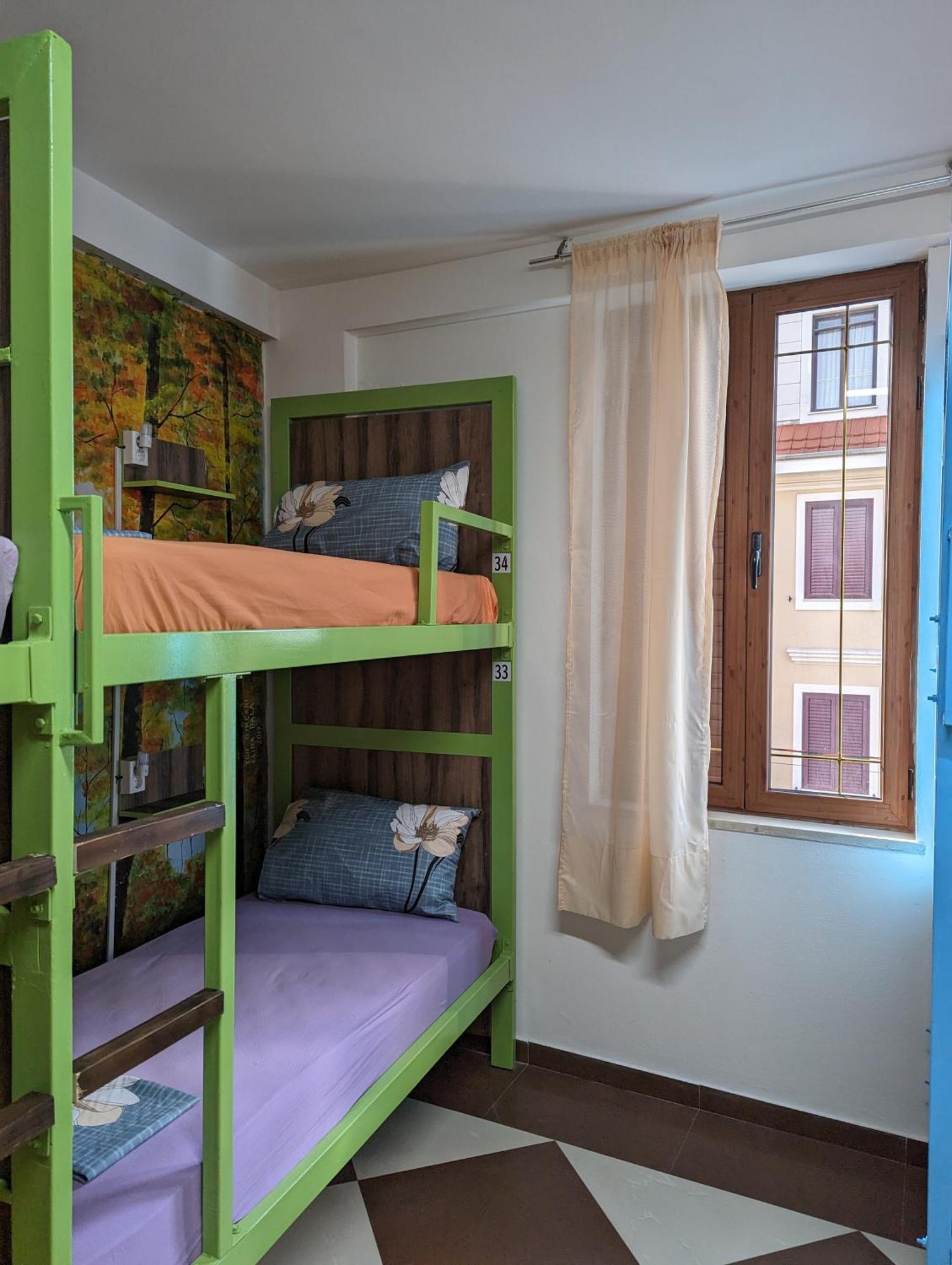 Tias Hostel شكودر المظهر الخارجي الصورة