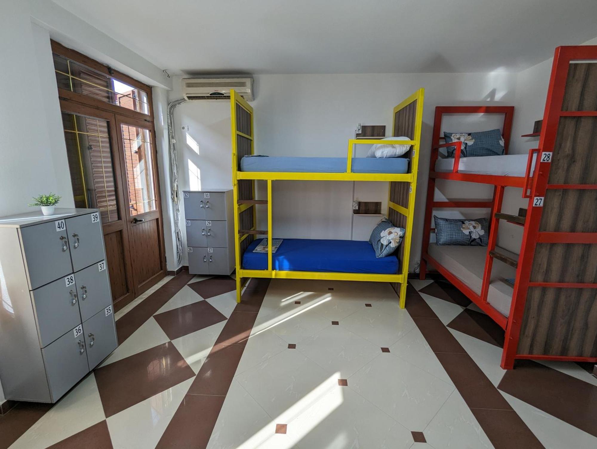 Tias Hostel شكودر المظهر الخارجي الصورة