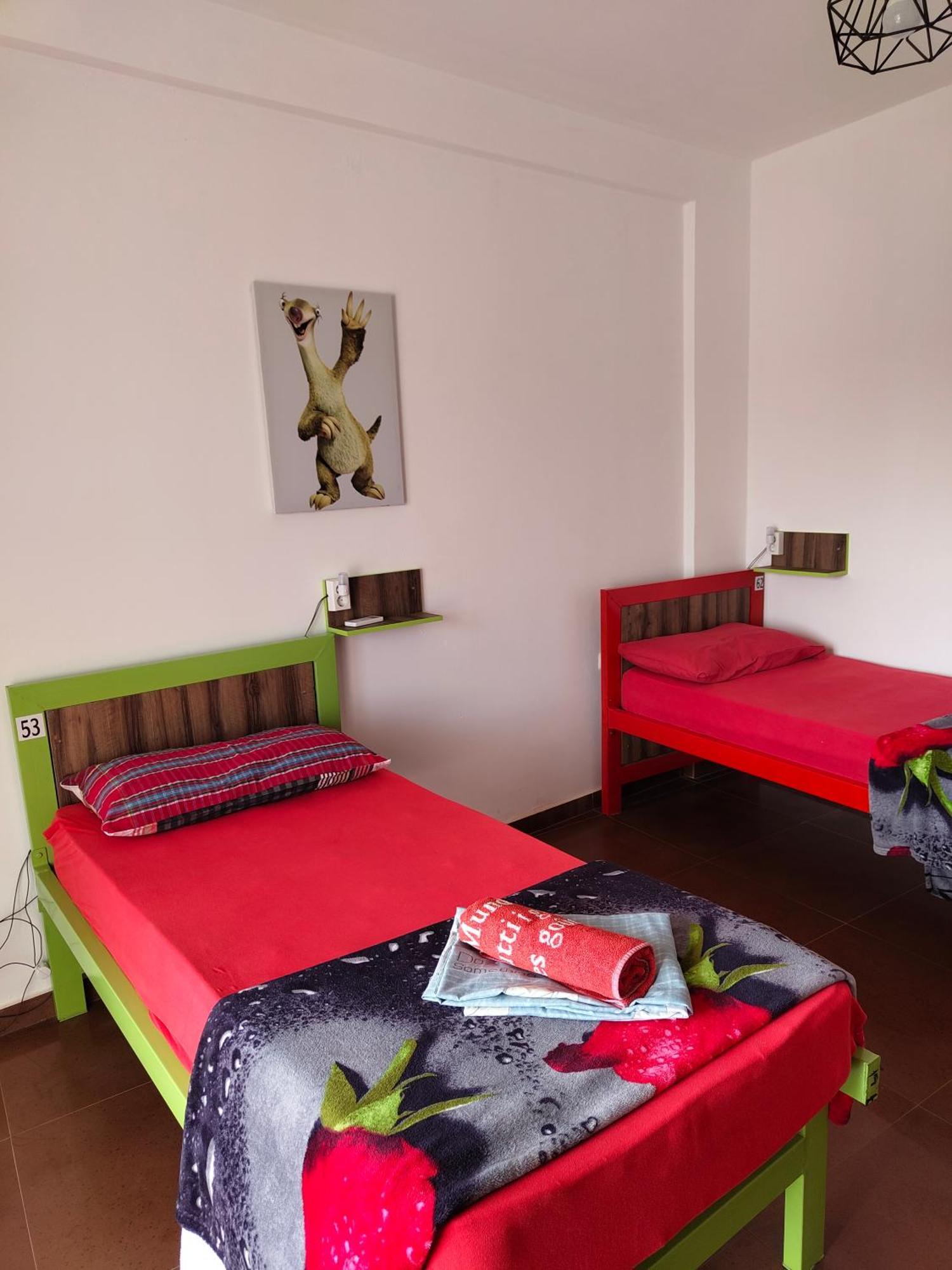 Tias Hostel شكودر المظهر الخارجي الصورة
